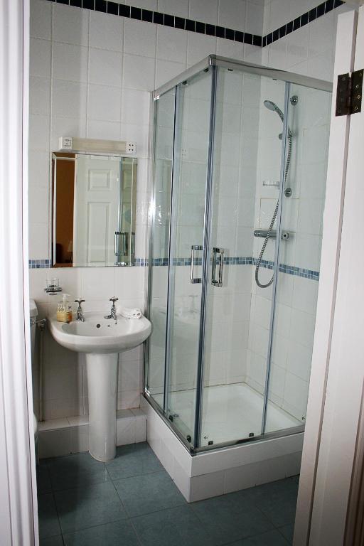 فندق كوركفي  Achill House الغرفة الصورة